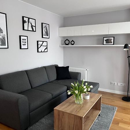 Apartament Jeleniowska Podziemny Parking Taras Apartment เคียลเซ ภายนอก รูปภาพ